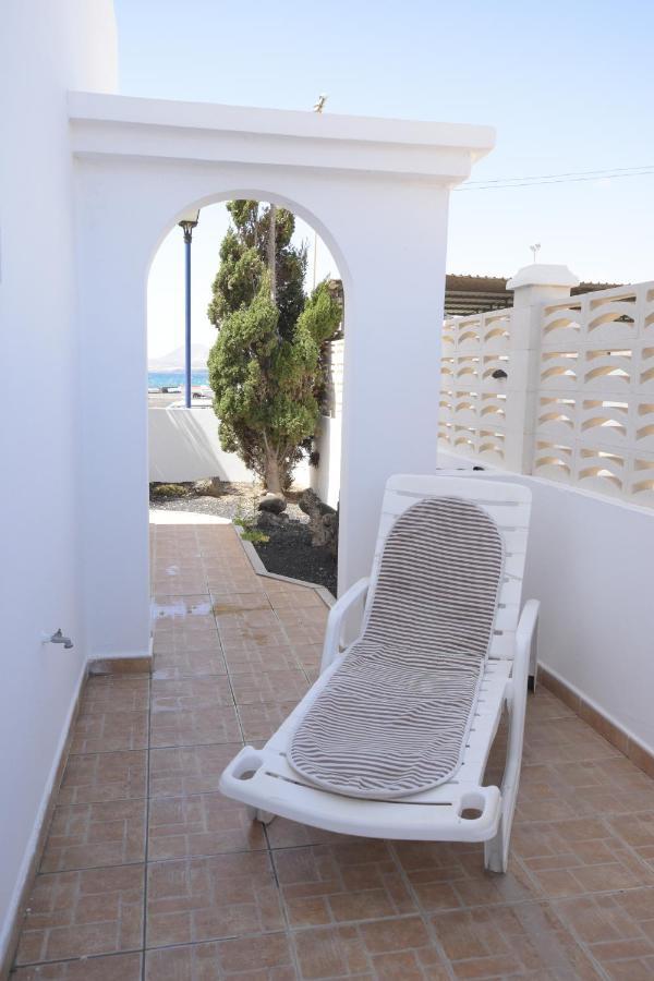 Marysol 1 Apartment With Terrace Close To The Sea Punta Mujeres ภายนอก รูปภาพ