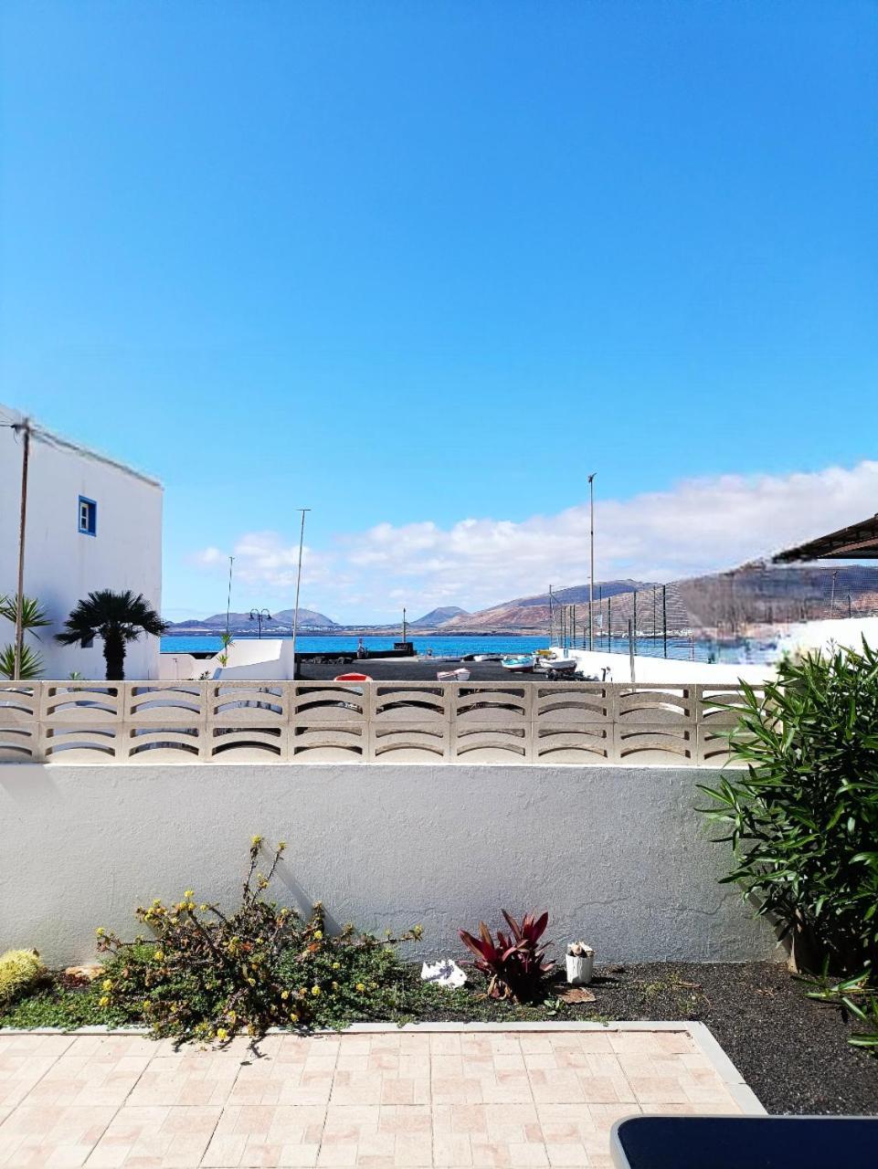 Marysol 1 Apartment With Terrace Close To The Sea Punta Mujeres ภายนอก รูปภาพ