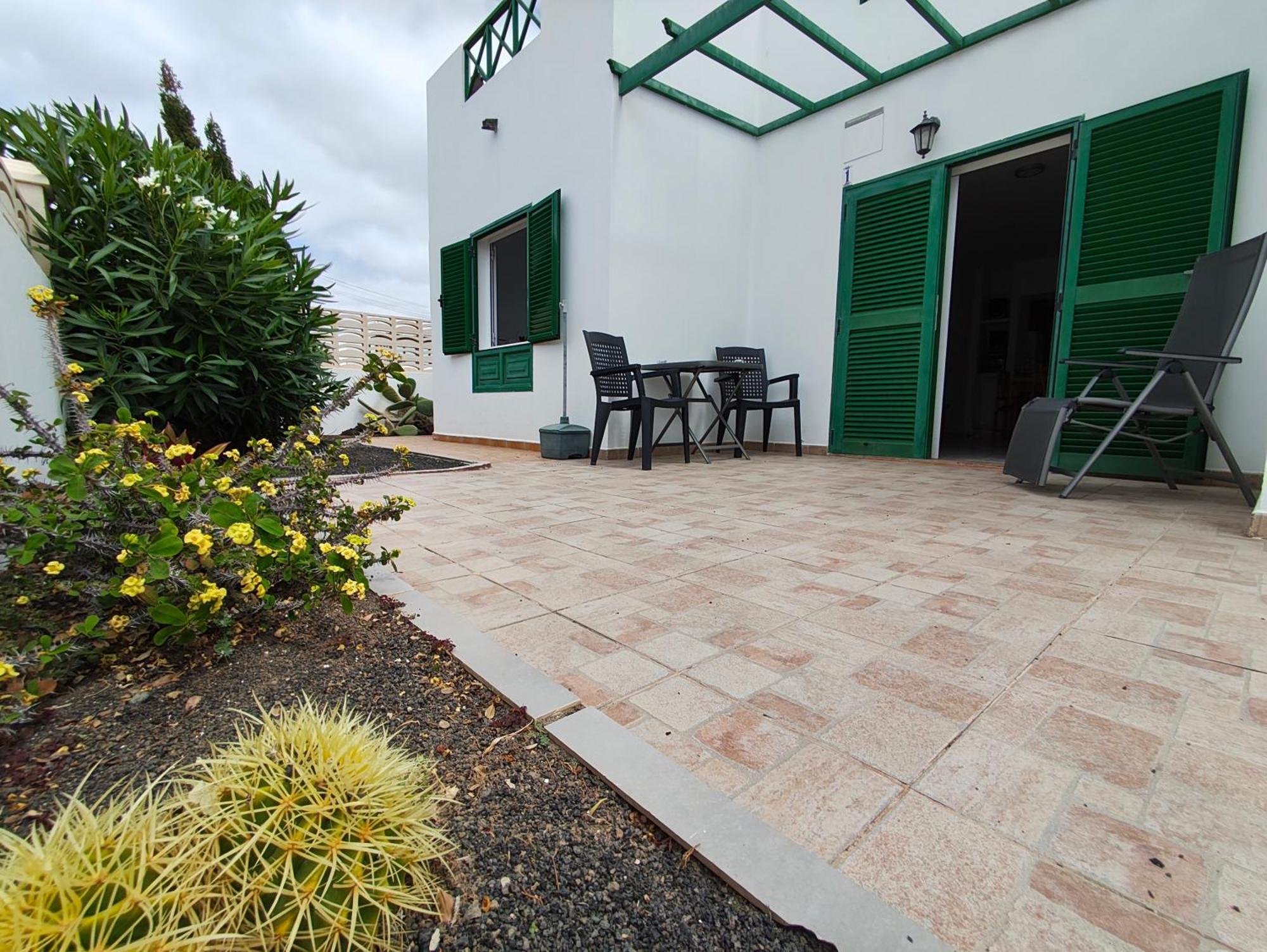 Marysol 1 Apartment With Terrace Close To The Sea Punta Mujeres ภายนอก รูปภาพ