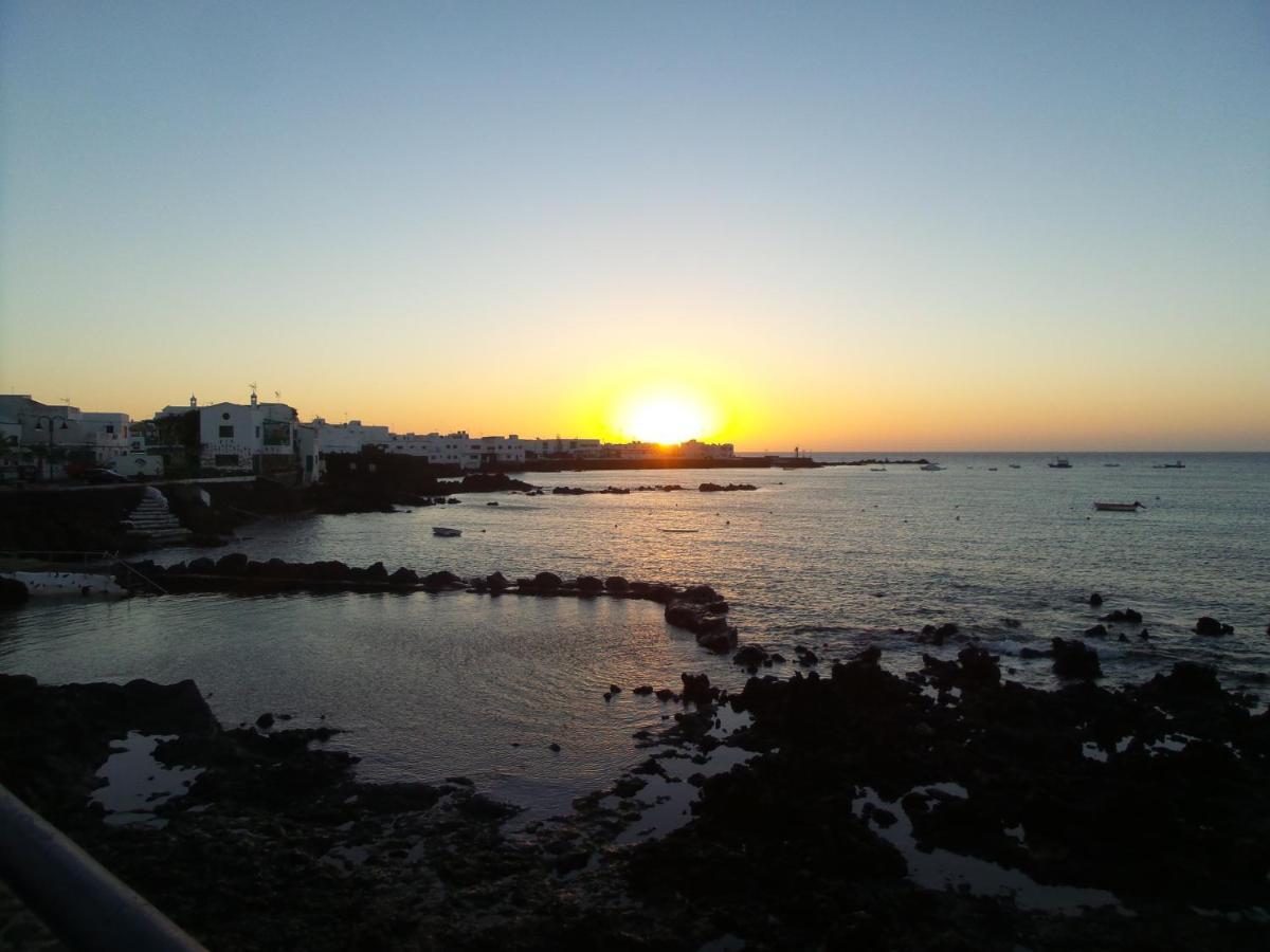 Marysol 1 Apartment With Terrace Close To The Sea Punta Mujeres ภายนอก รูปภาพ