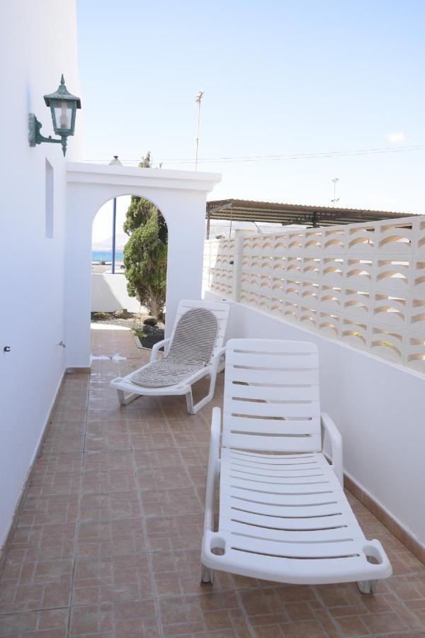 Marysol 1 Apartment With Terrace Close To The Sea Punta Mujeres ภายนอก รูปภาพ